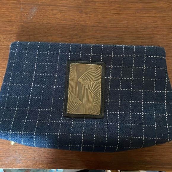 Add Libb clutch bag - Picture 1 of 5